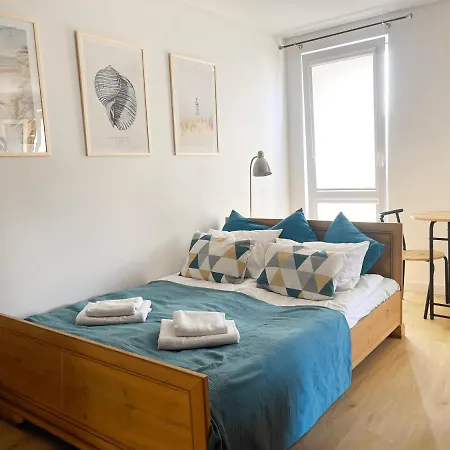 Apartment Plaza 10min - Brzezno *